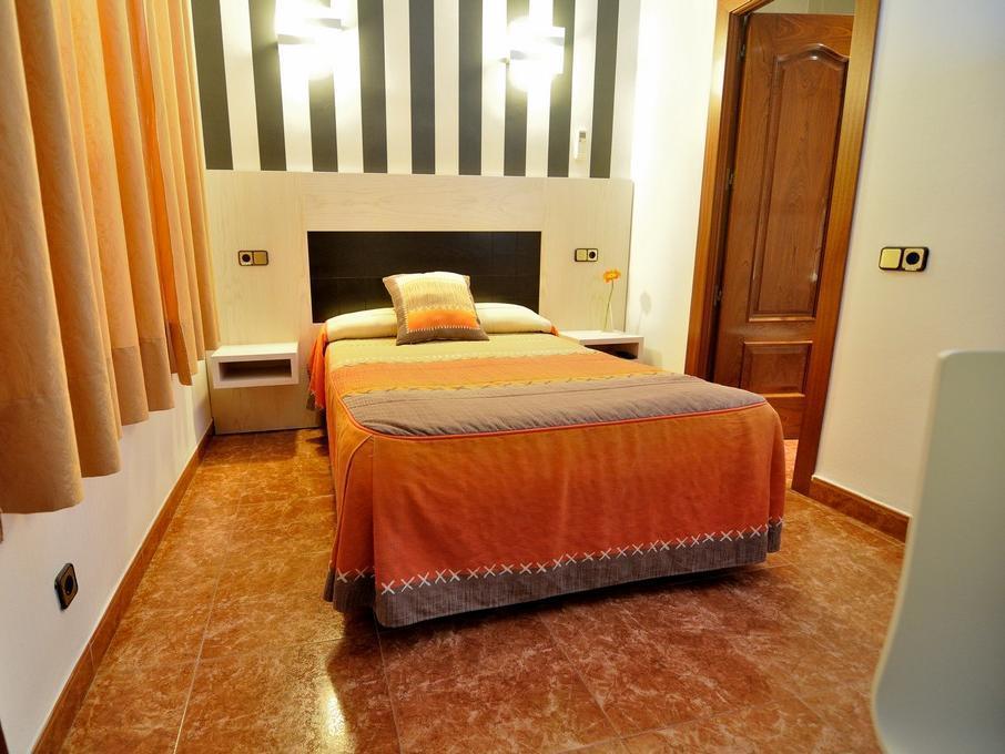Castilla I Atocha Casa de hóspedes Madri